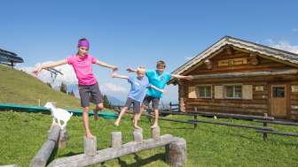 Enfants, excursion en famille