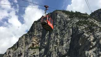 Vättnerberg_Train de montagne téléphérique, Vättis, vallée de la Tamina, montagnes, rochers, Vättnerberg, vue, Vättnerbergbahn