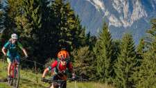 Montagnes, vélo, VTT, cyclisme tout-terrain, randonnées