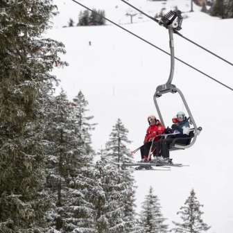 Moniteur de ski au LadyDay b2542f86