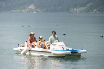 Faire du pédalo sur le lac de Walenstadt © Thomas Kessler Visuals