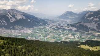 Vue depuis le petit banc Edelweiss sur le Pizol Pizol, Edelweiss, Christian Dancker, Pizolbahnen, Bänkli, Edelweiss Bänkli, saltyimages.ch, plateforme panoramique, SALTY IMAGES
