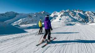 Pizol, hiver, neige, ciel bleu, remontées mécaniques de Pizol, ambiance matinale, ski, piste