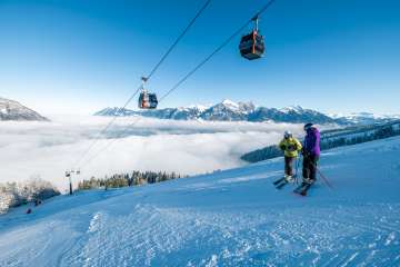 Pizol, hiver, neige, ciel bleu, téléski, mer de brouillard, remontées mécaniques Pizol, ambiance matinale, télécabine, ski, piste