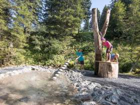 Enfants, excursion en famille