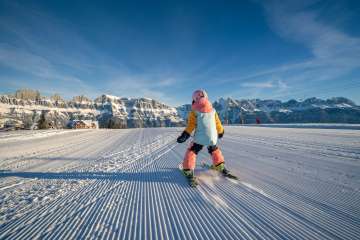 Enfants, neige, ski en famille