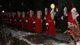 Entrée des Pères Noël à Bad Ragaz