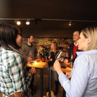 Dégustation de vin © Wine Tours Switzerland